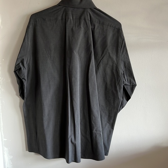 Regular fit button down - Picture 3 of 4